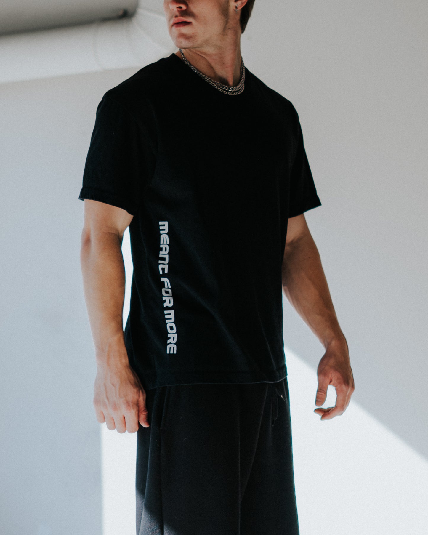 Vertical Meantformore Tee